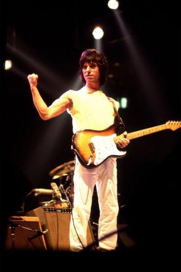 Jeff Beck performs on Nov. 27, 1983, in Dallas.