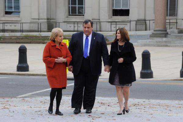 Walters, Chris Christie, wife
