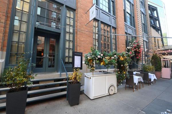 A picture of Fig & Olive on West 13th Street.