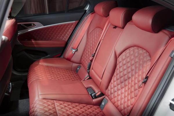 2023 genesis g70 shooting brake