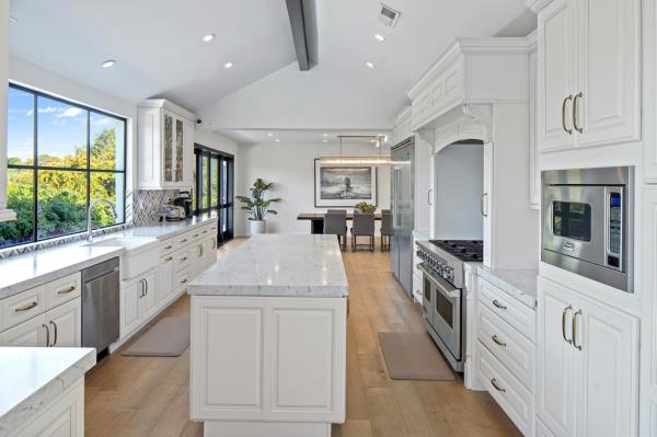 randall emmett relists LA home