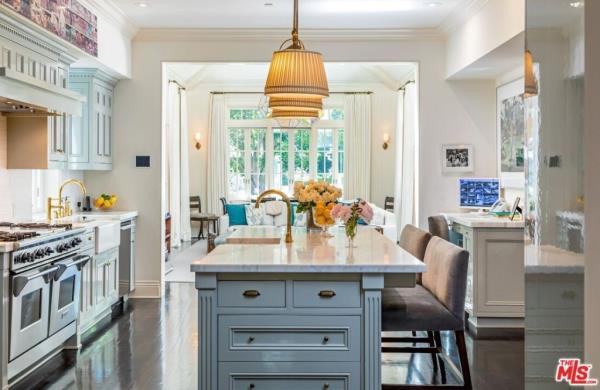 The chef's kitchen.