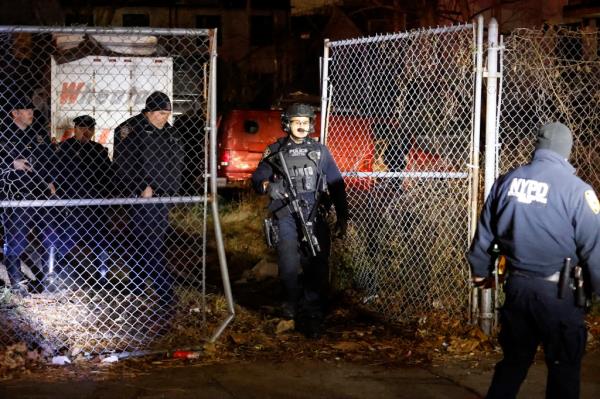 Cops in tactical gear