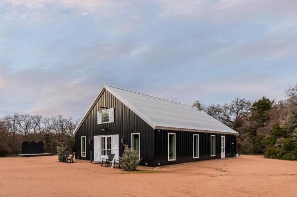 dallas wedding venue farm mansion