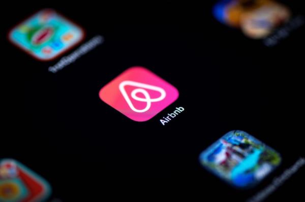 airbnb app logo</p>

<p>　　