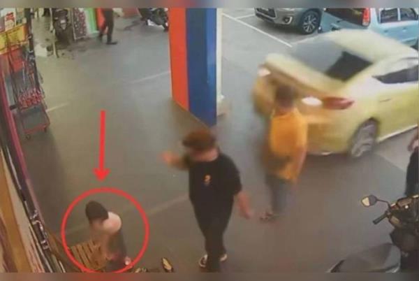 The viral 59-second video displayed the child and the vehicle attempting to park.