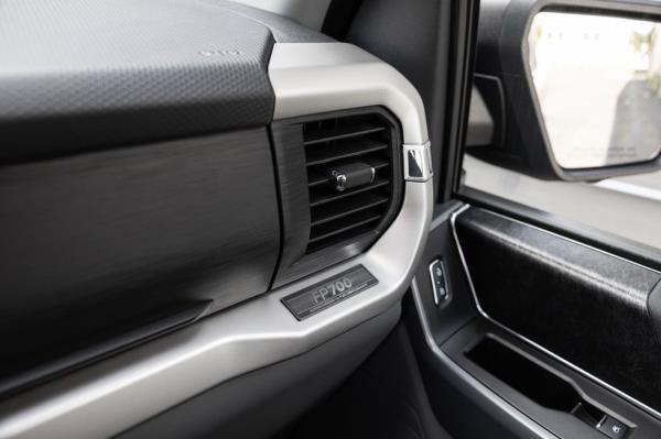 2022 ford f150 regular cab 4x2