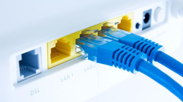 Ethernet co<em></em>nnections with cables connected