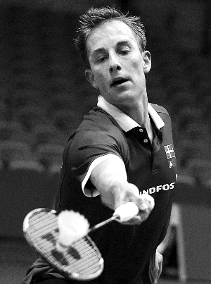 寻找小糖人讲述了一个美国歌手_马尔克斯去世享年87岁_西斯托·罗德里格斯：《寻找糖人》歌手去世，享年81岁