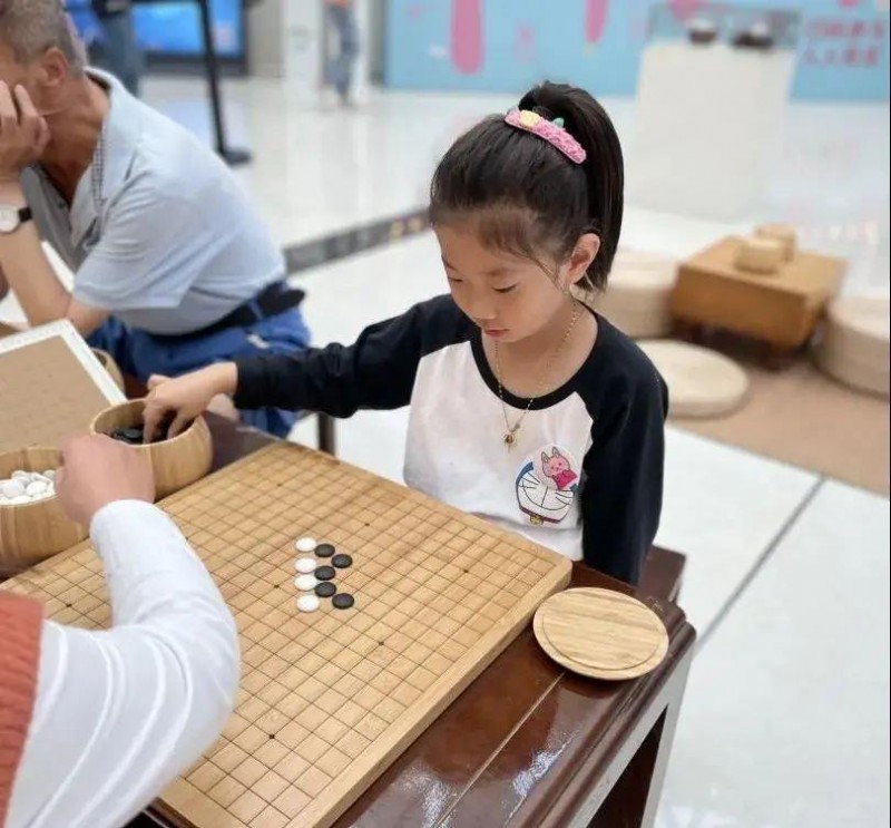 围棋对弈平台免费下载_国内比较火的围棋对弈平台_网上下围棋, 围棋的智慧：探索网上对弈的深度与乐趣