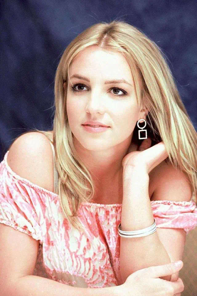 小甜甜布兰妮无意中打了自己的脸，NBA球星的保安没有因殴打被起诉_小甜甜布兰妮无意中打了自己的脸，NBA球星的保安没有因殴打被起诉_小甜甜布兰妮无意中打了自己的脸，NBA球星的保安没有因殴打被起诉