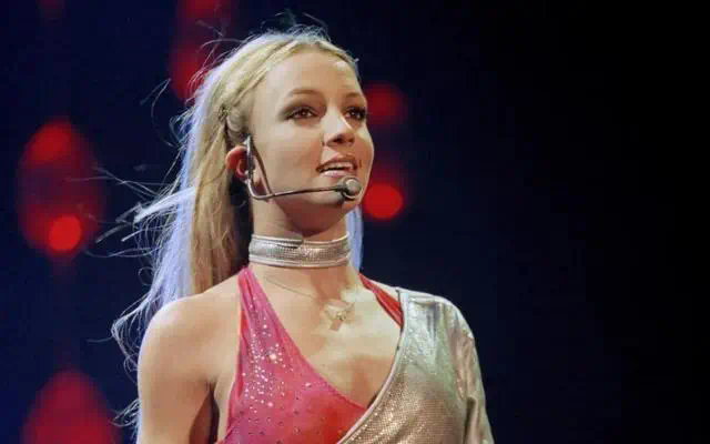 小甜甜布兰妮无意中打了自己的脸，NBA球星的保安没有因殴打被起诉_小甜甜布兰妮无意中打了自己的脸，NBA球星的保安没有因殴打被起诉_小甜甜布兰妮无意中打了自己的脸，NBA球星的保安没有因殴打被起诉