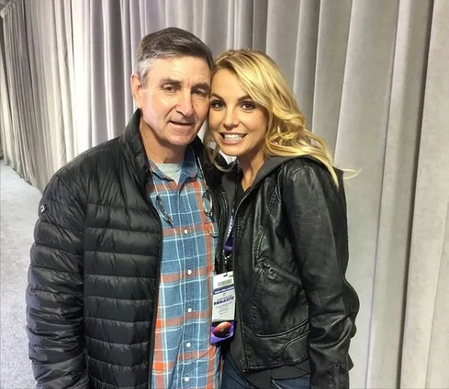 小甜甜布兰妮无意中打了自己的脸，NBA球星的保安没有因殴打被起诉_小甜甜布兰妮无意中打了自己的脸，NBA球星的保安没有因殴打被起诉_小甜甜布兰妮无意中打了自己的脸，NBA球星的保安没有因殴打被起诉