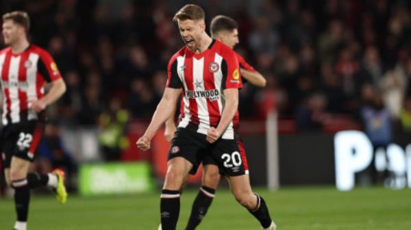 'Football God gave a bit back' to Brentford in dramatic Man Utd draw